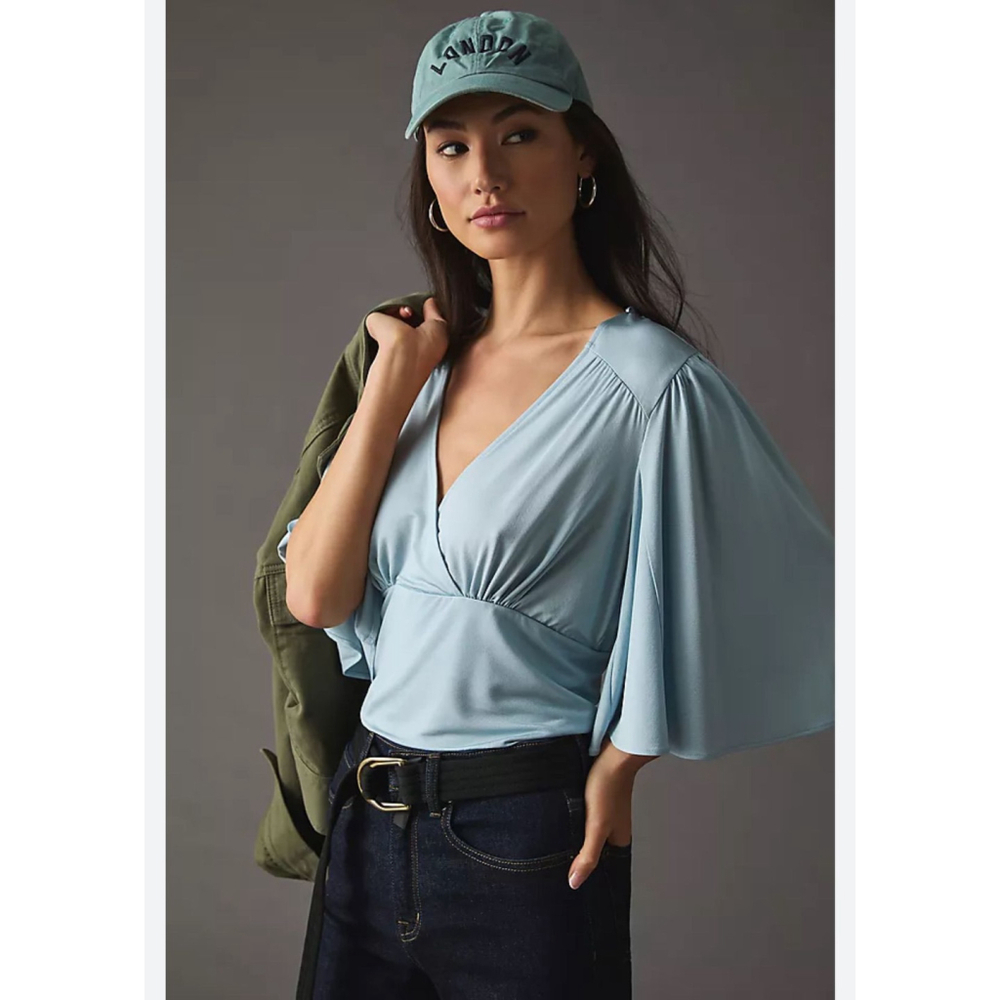 Anthropologie Draped Vneck top Size Lg EUC blue